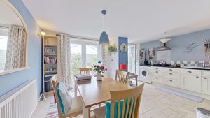 Photo 19- click for photo gallery